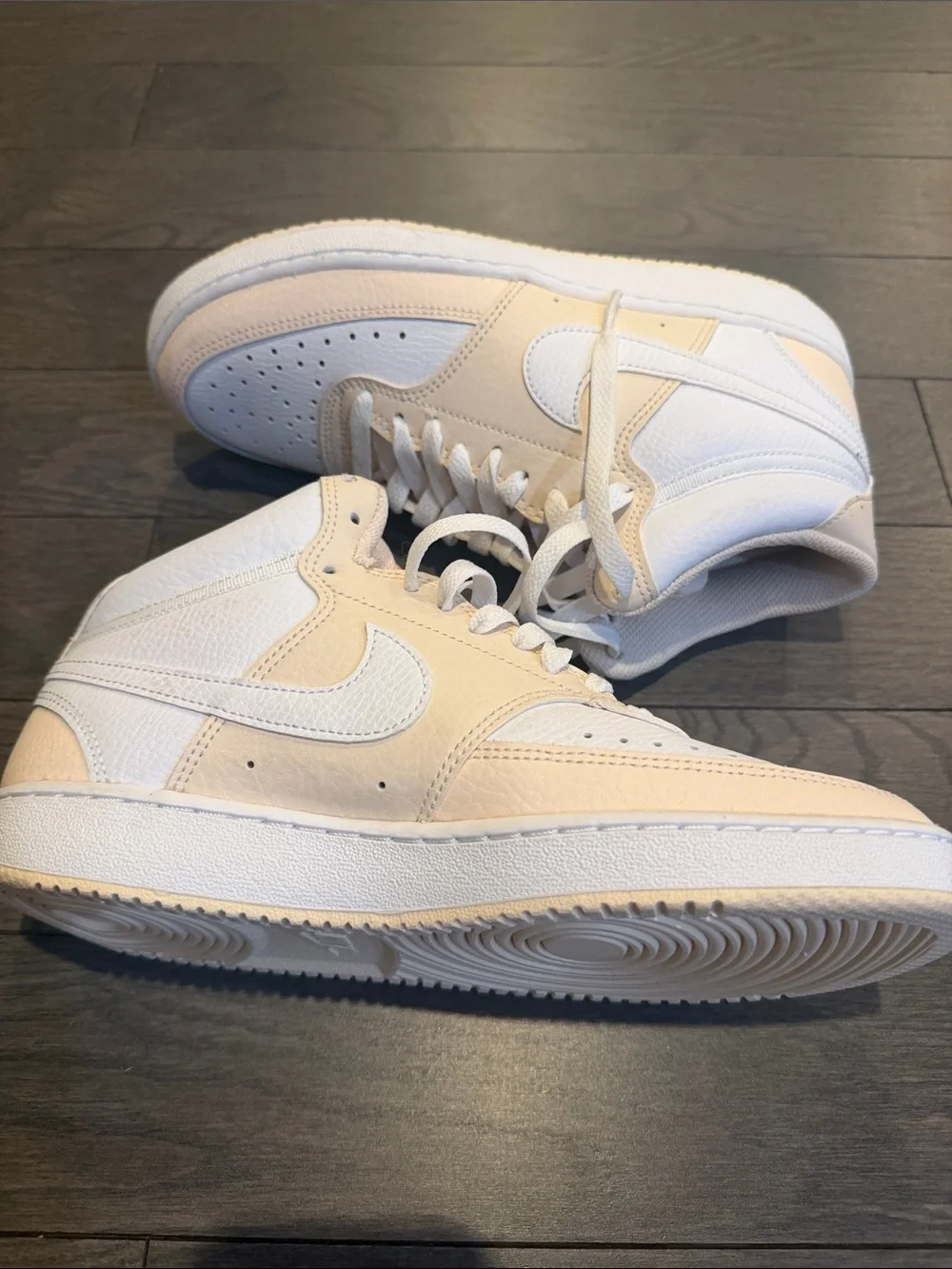 Nike high-Top Sneakers White & Pale Pink - Picture 1 of 7
